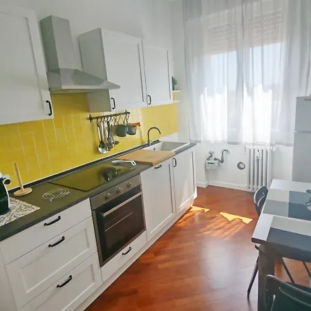 Ferienwohnung A Casa Di Nonna Marisa Parma Exterior foto